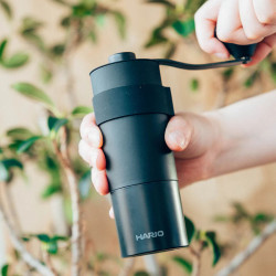 Hario Mini black PRO - mlýnek na kávu