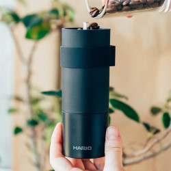 Hario Mini black PRO - mlýnek na kávu