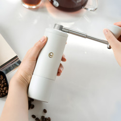 Timemore Chestnut C5 PRO (bílý) – mlýnek na kávu
