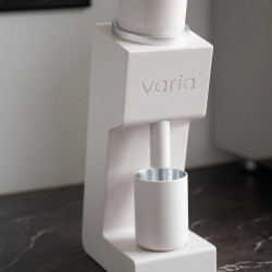 Varia VS3 Gen 2 – elektrický mlýnek na kávu (bílá)