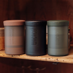 Wacaco Prestina (clay pink) – přenosný kávovar s integrovaným šálkem